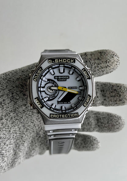 Gshock Manga Edition white