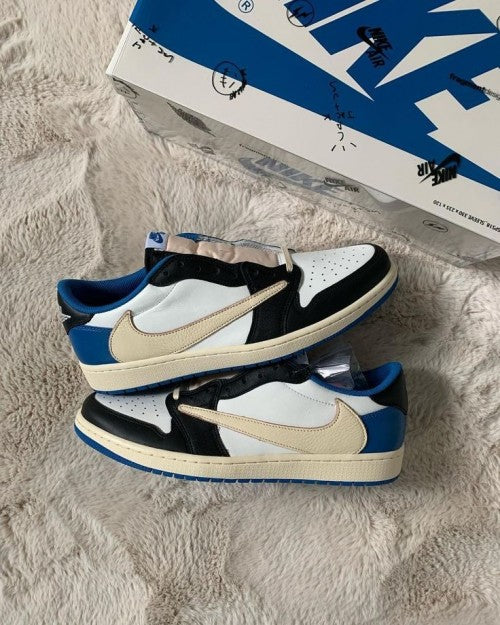 Travis Air Jordan travis Scott Fragment Low